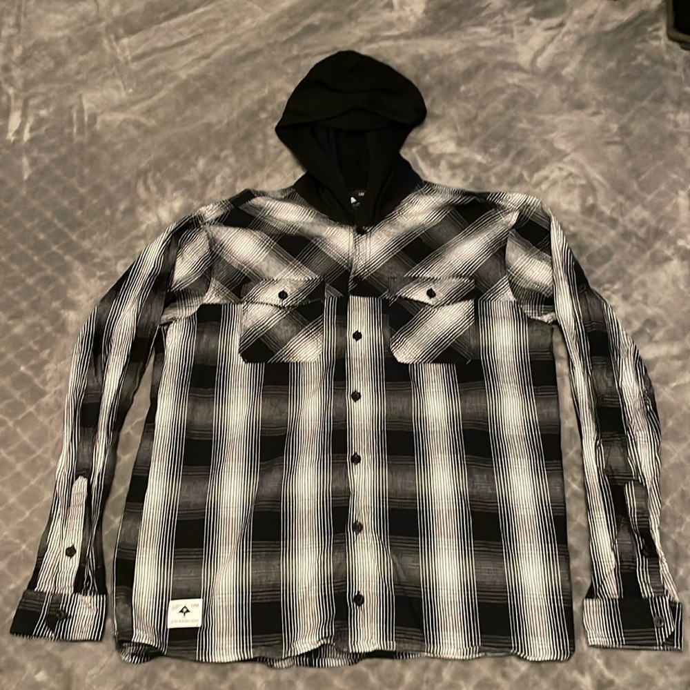 LRG long sleeve shirt with hoodie